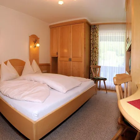 Hotel Zur Gams 3*