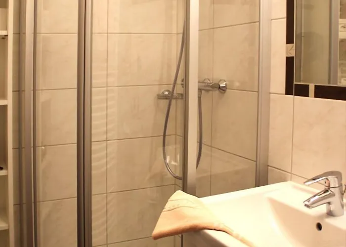 Zur Gams Apartment *